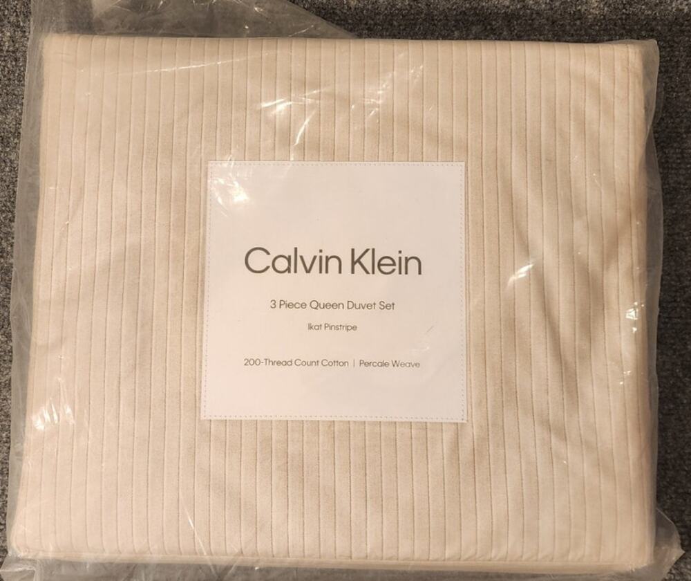 Calvin Klein Queen Duvet Cover Set 3 Pc Ikat Pinstripe 200 TC Percale Weave